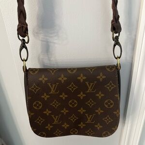 Vintage Boho Louis Vuitton purse